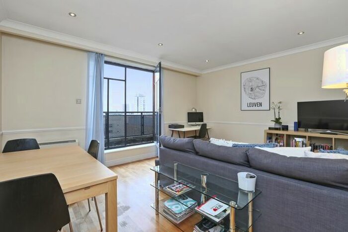 1 Bedroom Flat To Rent In Curlew Street, London, SE1