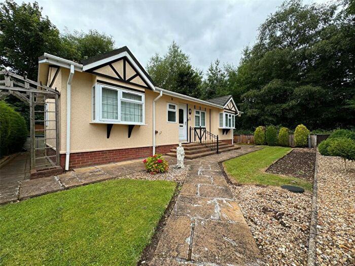 2 Bedroom Detached House For Sale In Eaves Green Park, Meriden, Coventry, West Midlands, CV7