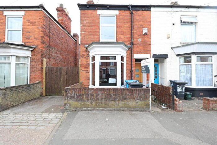2 Bedroom End Of Terrace House For Sale In Edgecumbe Street, Hull, HU5