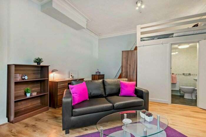 1 Bedroom Flat To Rent In Hyde Park Road, Leeds, LS6