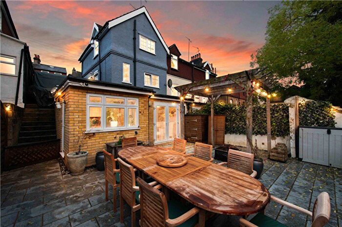 3 Bedroom Semi Detached House For Sale In Godstone Road, Whyteleafe, Surrey, CR3