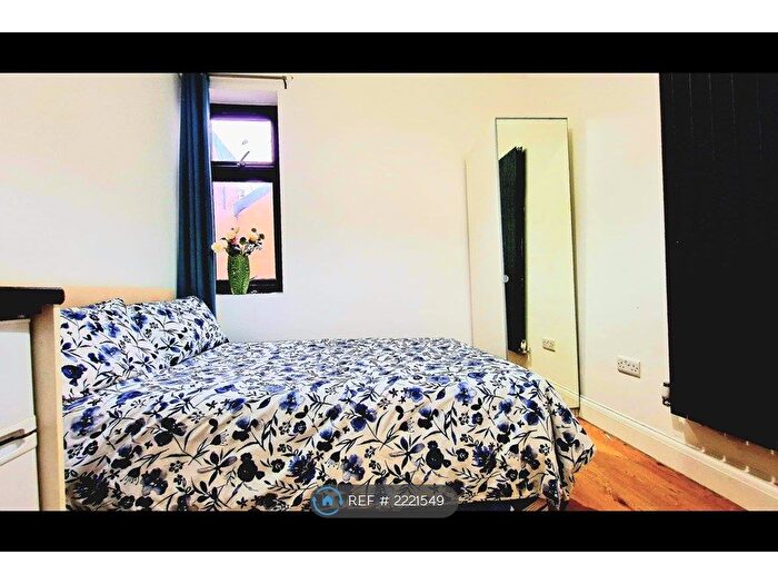 Studio To Rent In St. Marys Road, Ilford, IG1