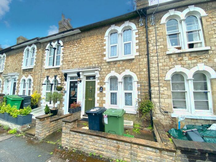 2 Bedroom House To Rent In Waterlow Road, Maidstone, ME14