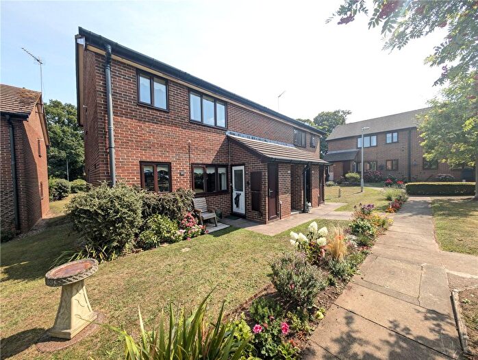 2 Bedroom Flat For Sale In Winchester Court, Wildwood Ringway, Stafford, Staffordshire, ST17