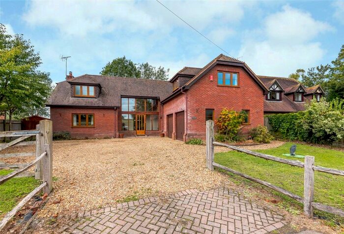 4 Bedroom Detached House To Rent In Barton Stacey, Winchester, Hampshire, SO21