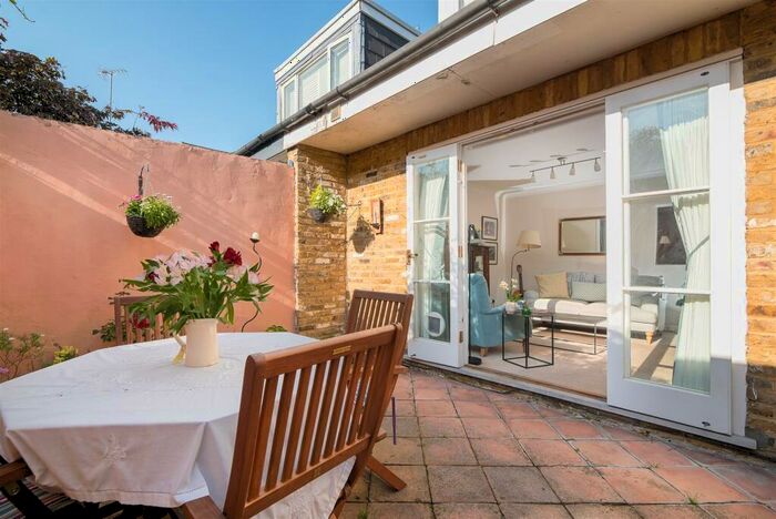 2 Bedroom Terraced House For Sale In Station Road, Barnes, SW13