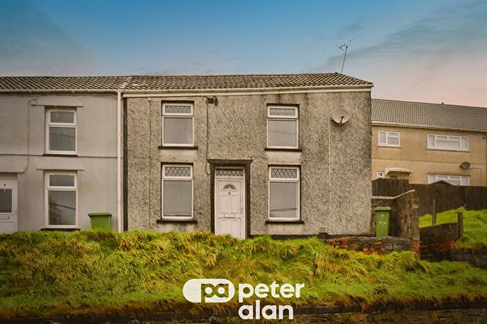 2 Bedroom End Of Terrace House For Sale In Station Road, Hirwaun, Aberdare, CF44