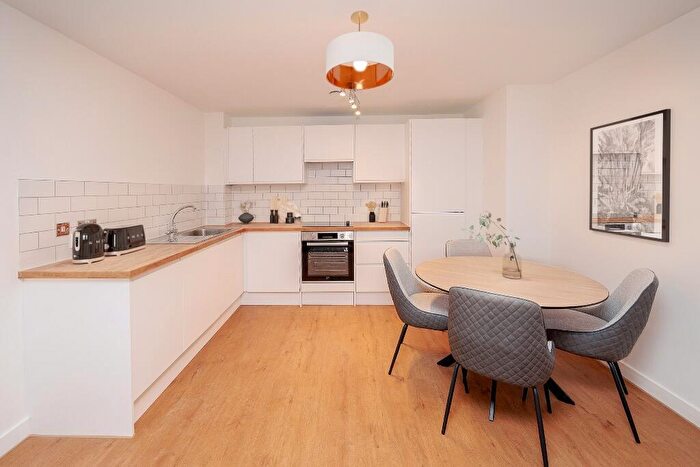 2 Bedroom Duplex To Rent In Deansgate Gardens, Central Street, Bolton, Greater Manchester, BL1