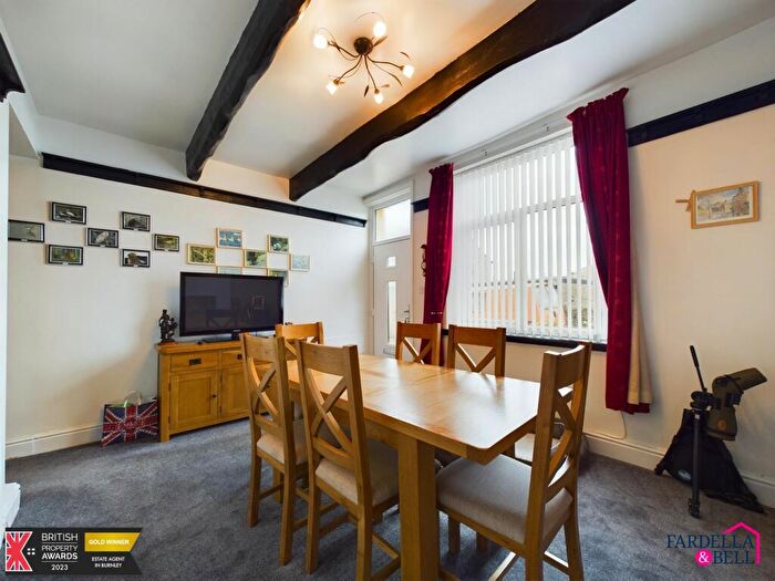 3 Bedroom Terraced House For Sale In Cemetery Road, Earby, BB18