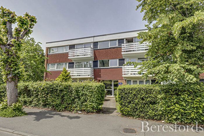 2 Bedroom Apartment For Sale In Highmead Court, Sawyers Hall Lane, CM15