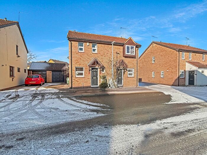 2 Bedroom Semi Detached House For Sale In Derwent Way, Great Notley, Braintree, CM77