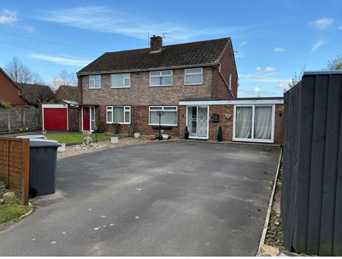 4 Bedroom Semi-Detached House For Sale In Marsh Road, Hilperton Marsh, BA14