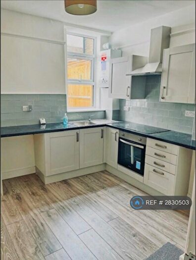 1 Bedroom Flat To Rent In High Road Leytonstone, London, E11