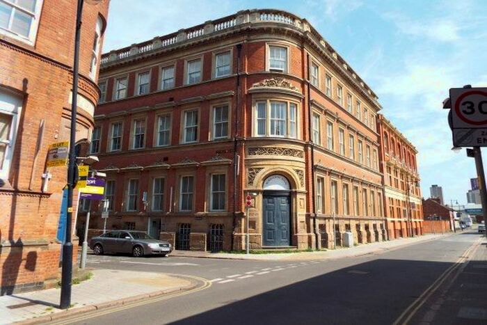 2 Bedroom Property To Rent In Wimbledon House, Leicester, LE1