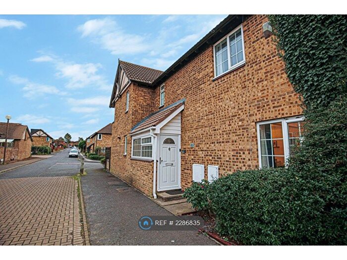 4 Bedroom Terraced House To Rent In Petworth, Great Holm, Milton Keynes, MK8