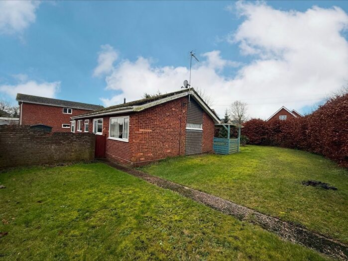 3 Bedroom Detached Bungalow For Sale In School Road, Martham, NR29