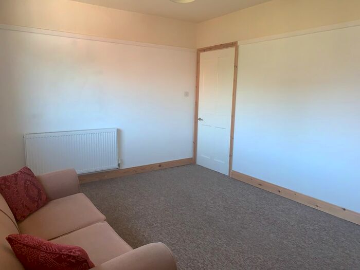 1 Bedroom Flat To Rent In Neville Road, Leicester, LE3
