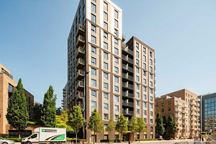 Studio To Rent In Deptford, London, SE8