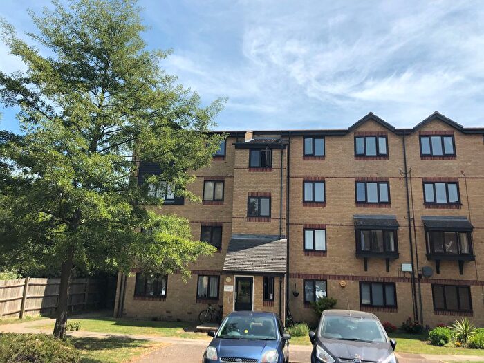 1 Bedroom Flat To Rent In Vange, Basildon, SS16