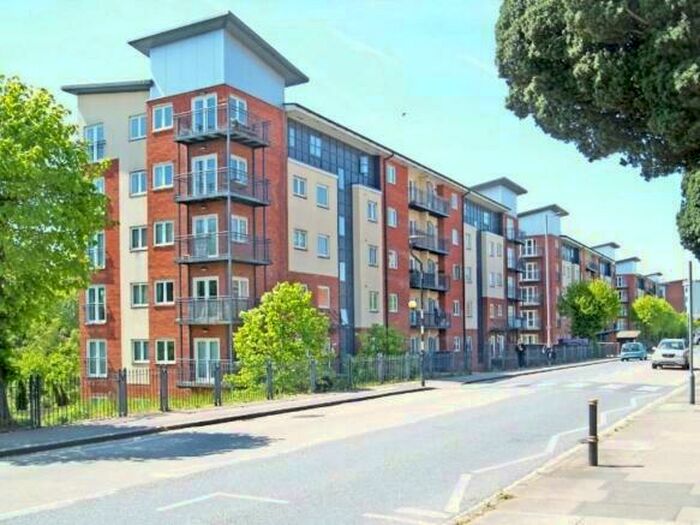 Studio To Rent In Augustus House, New North Road, EX4