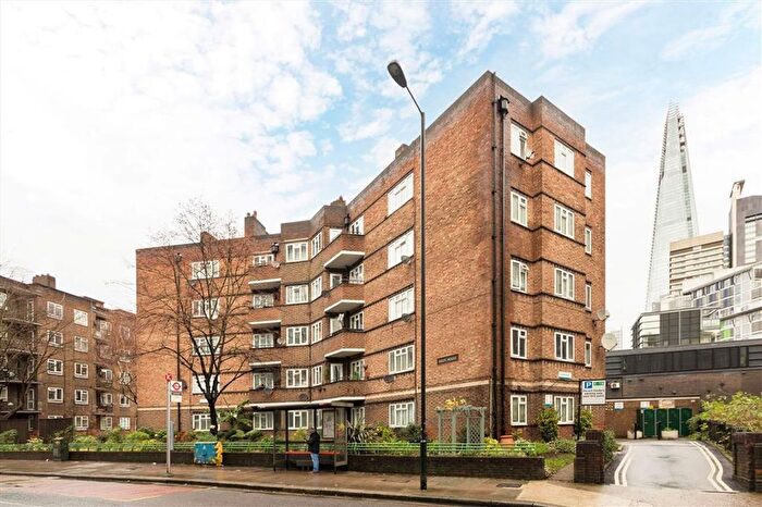 2 Bedroom Flat To Rent In Long Lane, Borough, SE1