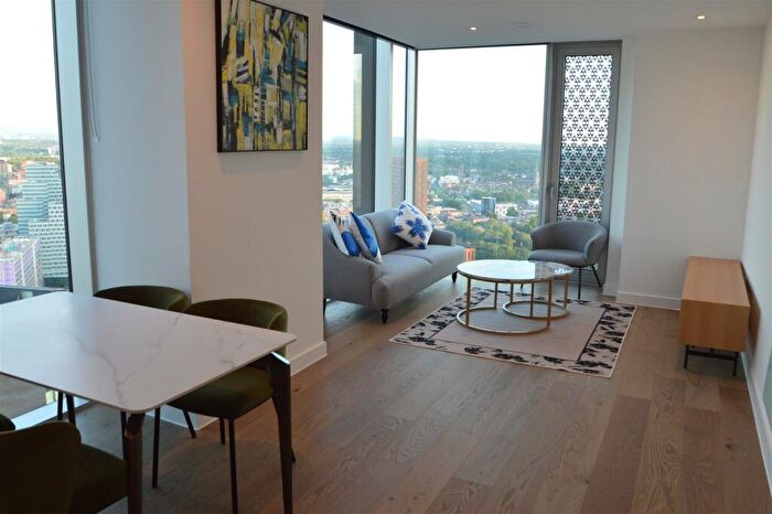 House To Rent In Great Bridgewater Street, Manchester, M1