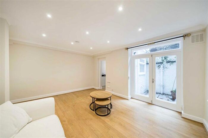 1 Bedroom Flat To Rent In Ifield Road, South Kensington, SW10