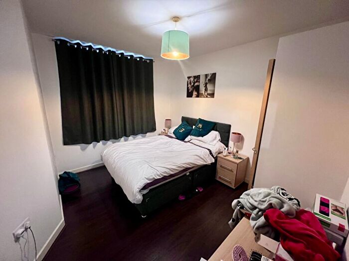 2 Bedroom Apartment To Rent In Mint Drive, Birmingham, B18