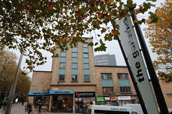 4 Bedroom Flat To Rent In Union Street, Bristol, BS1
