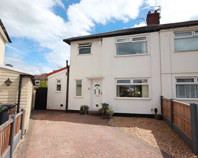 3 Bedroom Semi Detached House For Sale In Derby Grove, Maghull, Liverpool, L31