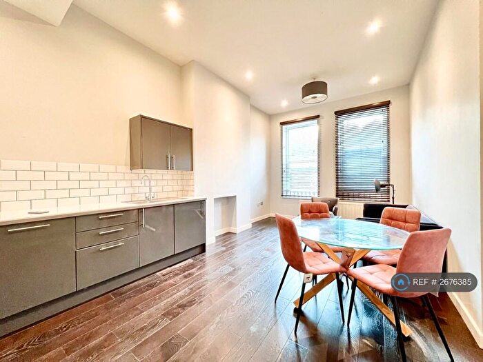 1 Bedroom Flat To Rent In Regan Way, London, N1