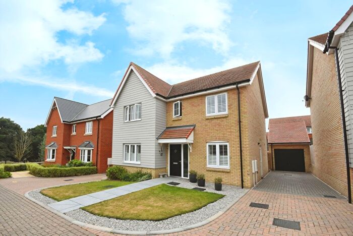 4 Bedroom Detached House For Sale In Wright Grove, Halstead, Essex, CO9
