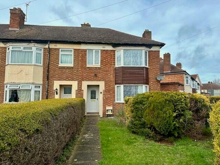 3 Bedroom House To Rent In South Bedford, MK42