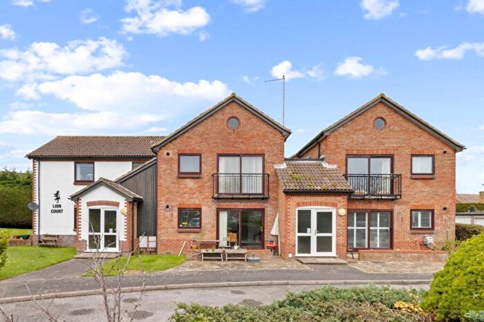 2 Bedroom Flat For Sale In Mill Park Road, Lion Court Mill Park Road, PO21