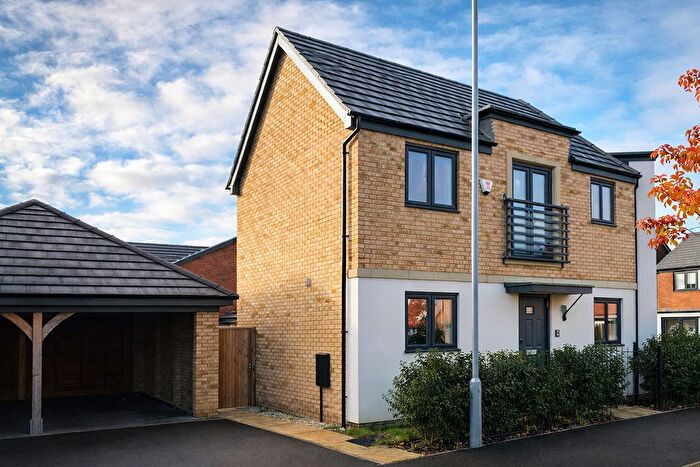 3 Bedroom Semi-Detached House For Sale In Dartmouth Drive., Milton Keynes, MK10