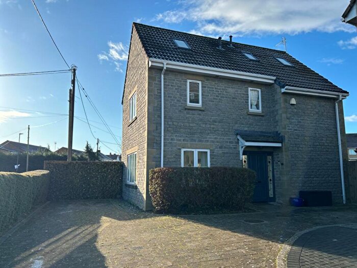 4 Bedroom Detached House For Sale In North Road, Winterbourne, Bristol, BS36