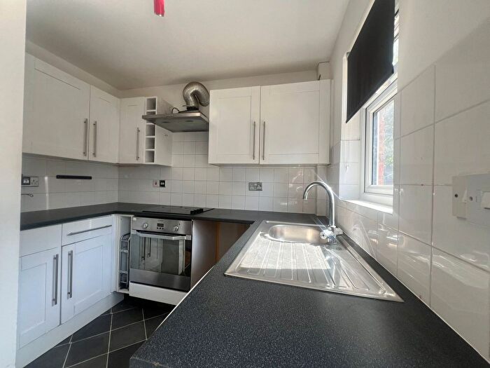 2 Bedroom Property To Rent In Hawthorne Place, Epsom, KT17
