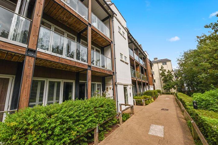 2 Bedroom Flat For Sale In The Rope Walk, Canterbury, CT1