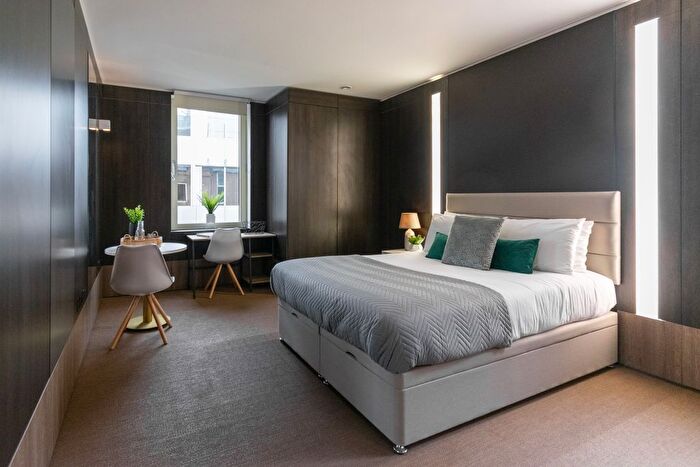 Studio To Rent In Staines Road, Hounslow, TW3