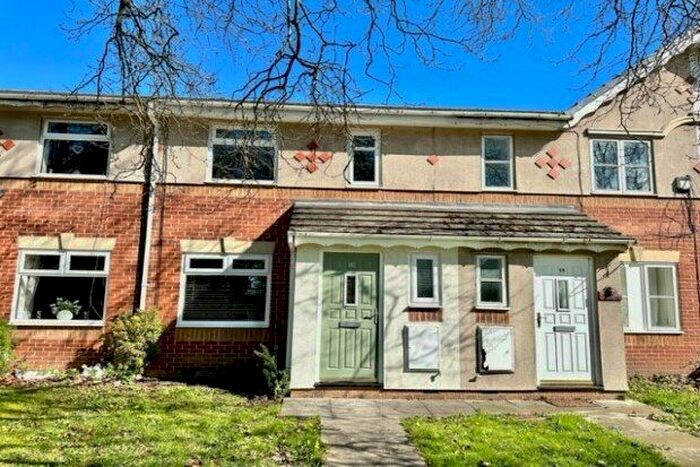 3 Bedroom Mews To Rent In Monarch Close, Crewe, CW2