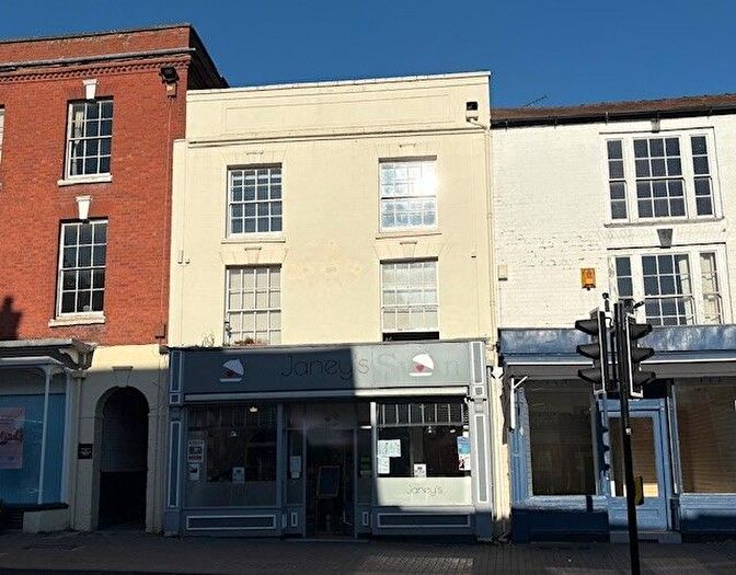 2 Bedroom Flat To Rent In The Homend, Ledbury, Herefordshire, HR8