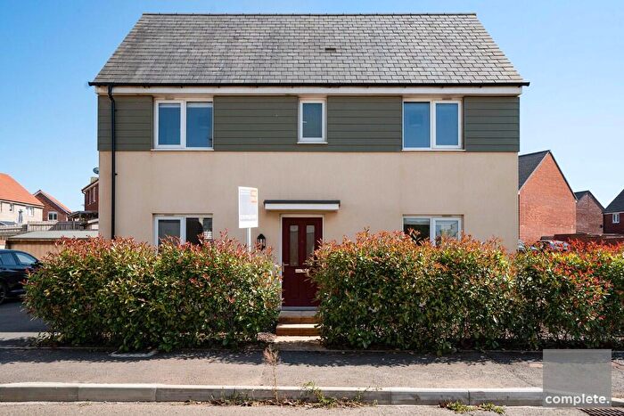 3 Bedroom Detached House For Sale In Higher Furlong Road, Cranbrook, EX5