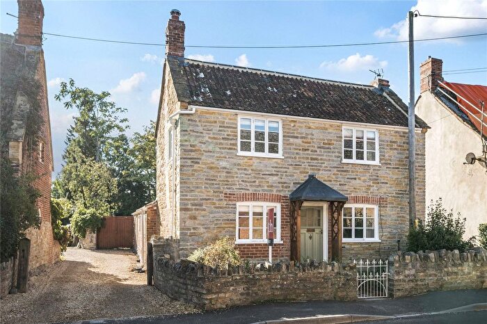 4 Bedroom Detached House For Sale In Kingsbury Episcopi, Martock, TA12