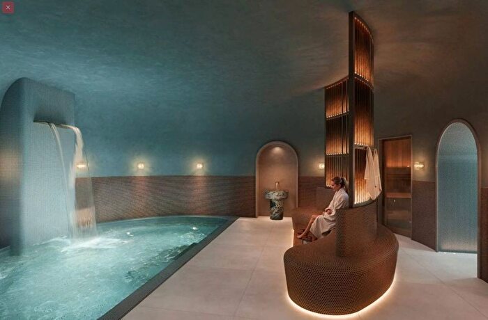 2 Bedroom Flat For Sale In Trillium, Paddington, London, W2