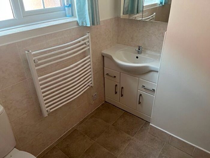 2 Bedroom Cottage To Rent In Boynton Cross, Roxwell, Esex, CM1