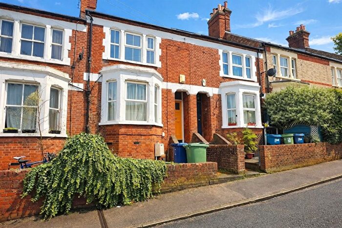 5 Bedroom Terraced House To Rent In Warwick Street, OX4