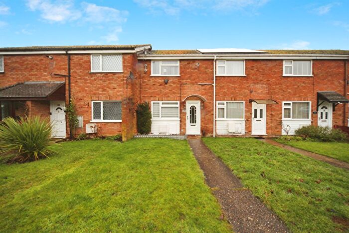 2 Bedroom Terraced House For Sale In Fareham Way, Houghton Regis, Dunstable, LU5