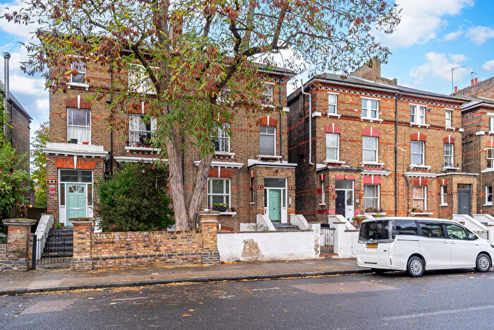 1 Bedroom Apartment For Sale In Middleton Grove, Tufnell Park, N7