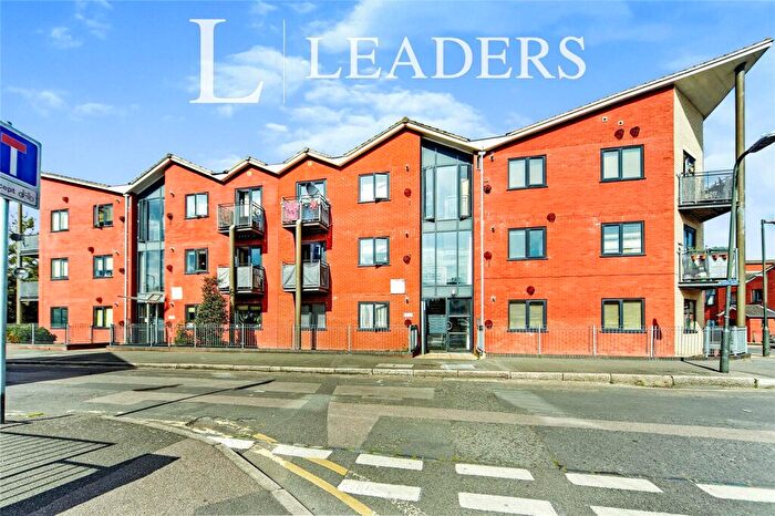 2 Bedroom Flat To Rent In Pearson Way, Mitcham, CR4