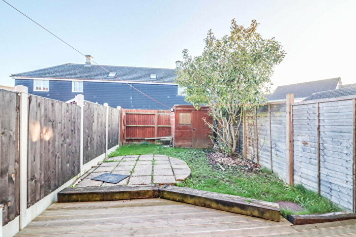 2 Bedroom Terraced House For Sale In Braiding Crescent, Braintree, CM7
